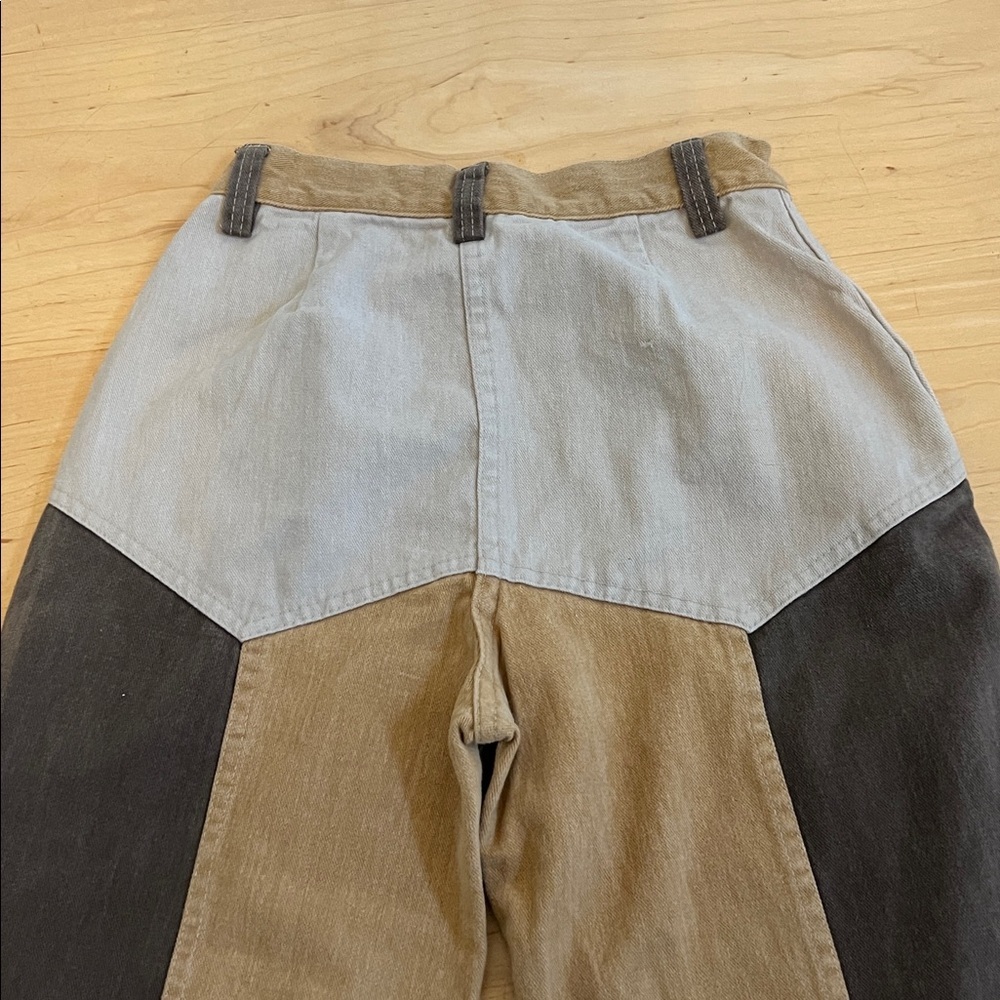 Colorblock Wide-Leg Pants - Picture 6 of 6
